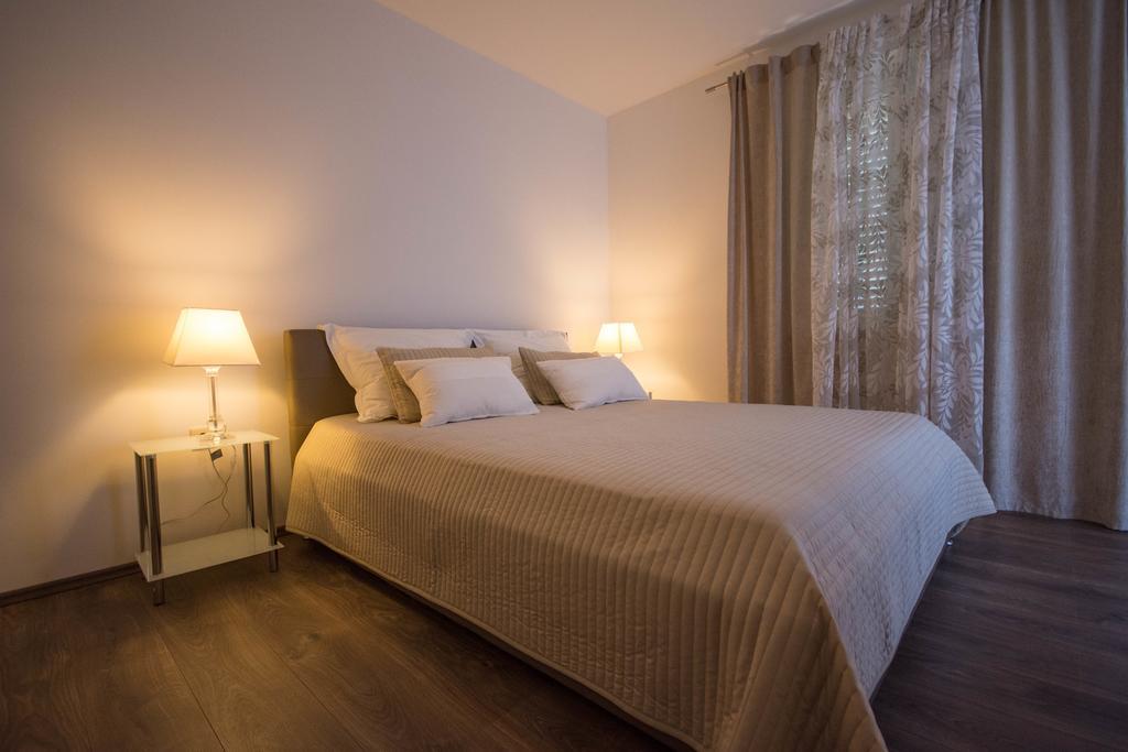 Apartments Maria Trogir Exteriér fotografie