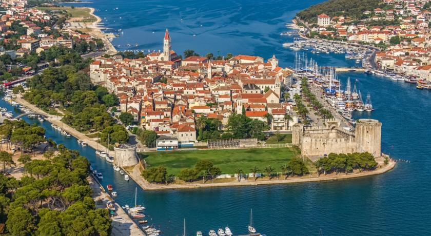 Apartments Maria Trogir Exteriér fotografie