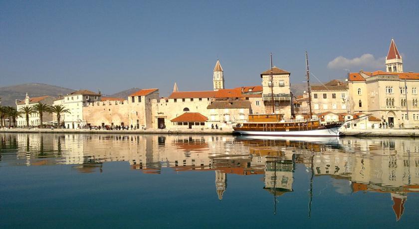 Apartments Maria Trogir Exteriér fotografie
